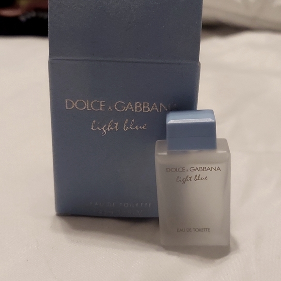 Dolce & Gabbana Other - D&G light blue perfume
